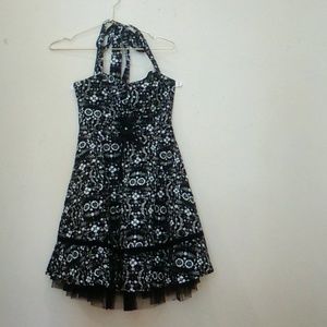 Sweetheart Neckline Tie Dress